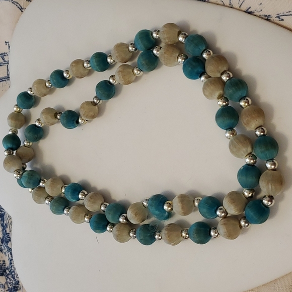 Vintage Silk Thread Bead Necklace - Picture 1 of 2